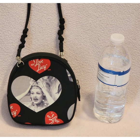 Lucille Ball Crossbody Bag Retro Black Red White - Picture 2 of 12